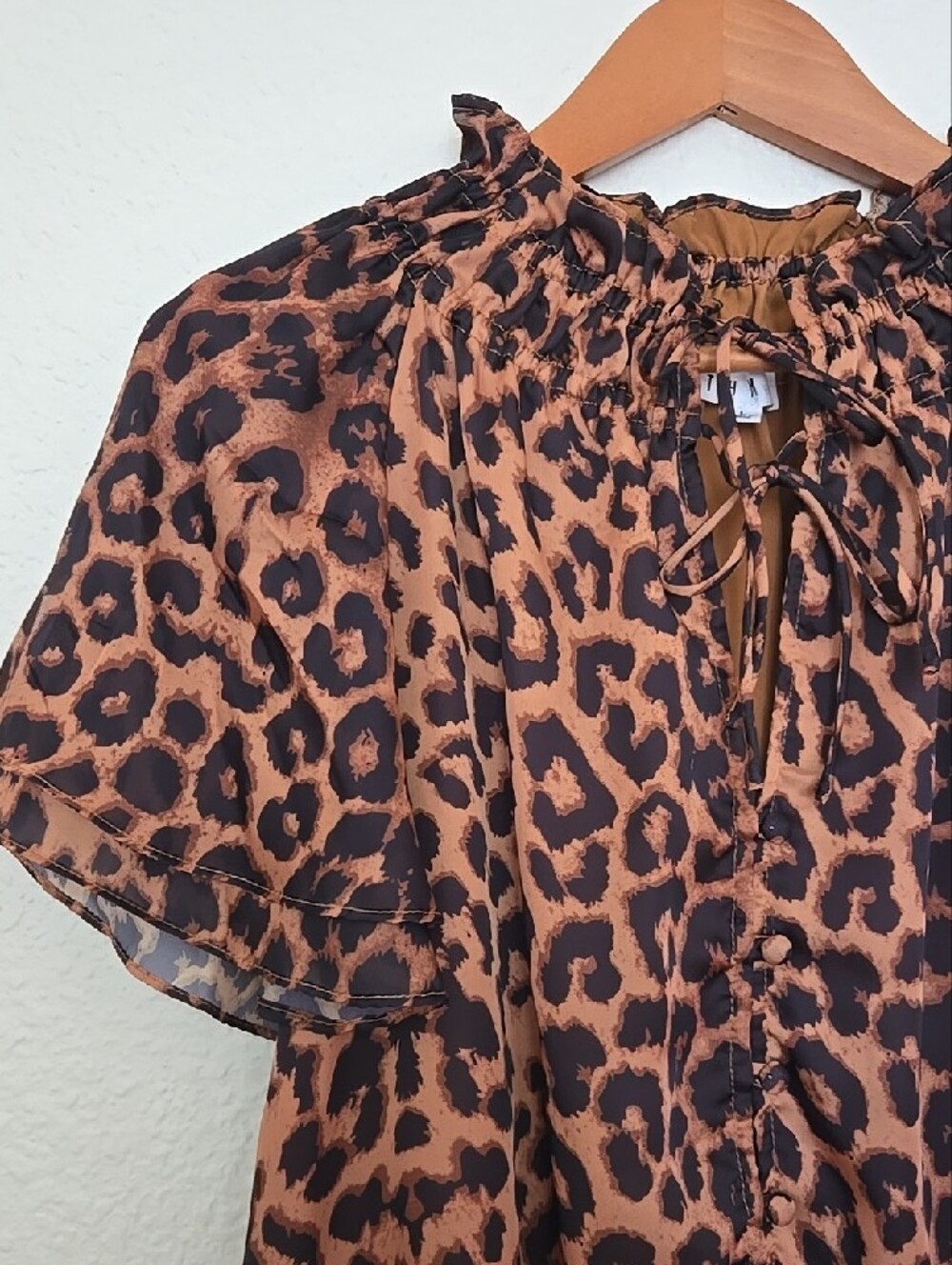 THML Leopard-Print Double Tie-Neck Blouse With Ruffle Sleeves - Picture 3 of 11